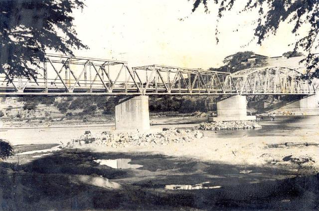 puente viejo sullana