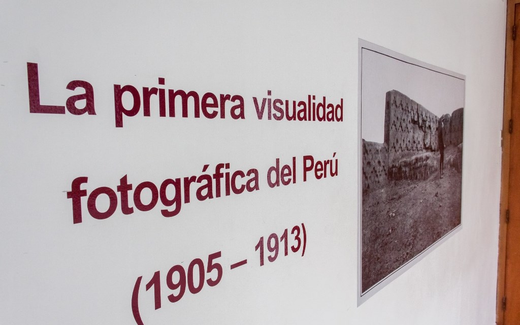 Exposicion Manuel Mora Udep