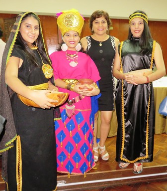 homenaje lola cruz 1