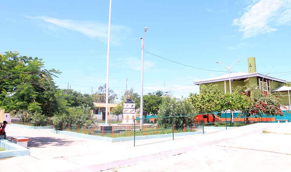 lancones plaza de armas