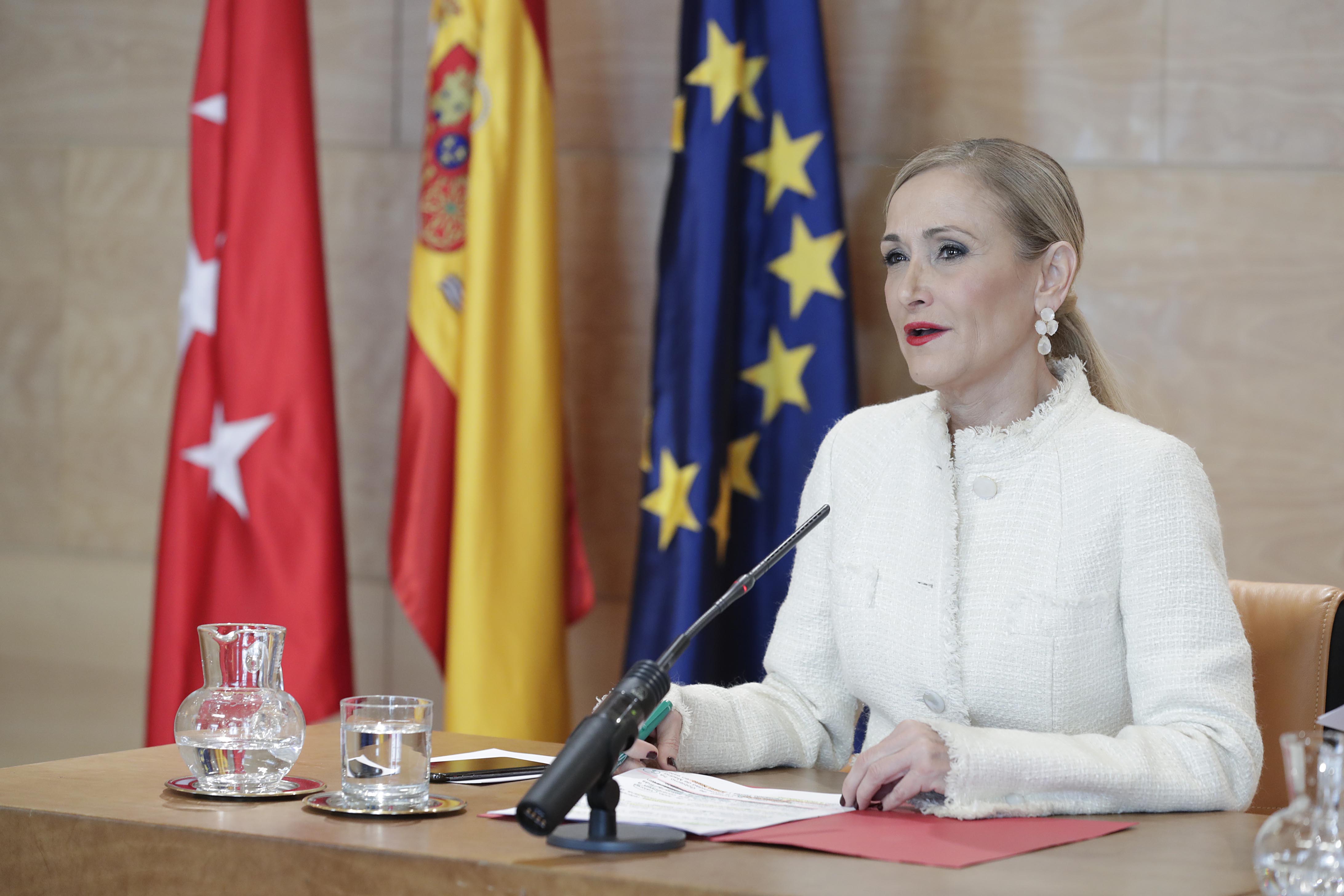 Cristina Cifuentes02
