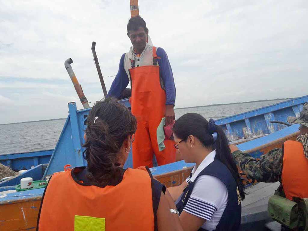 realizan operativo embarcaciones 1