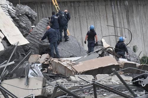 puente caido italia