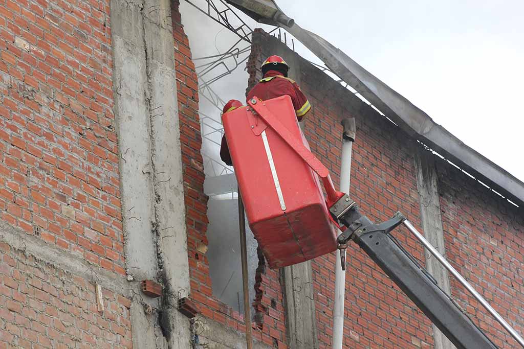 incendio ferreteria b