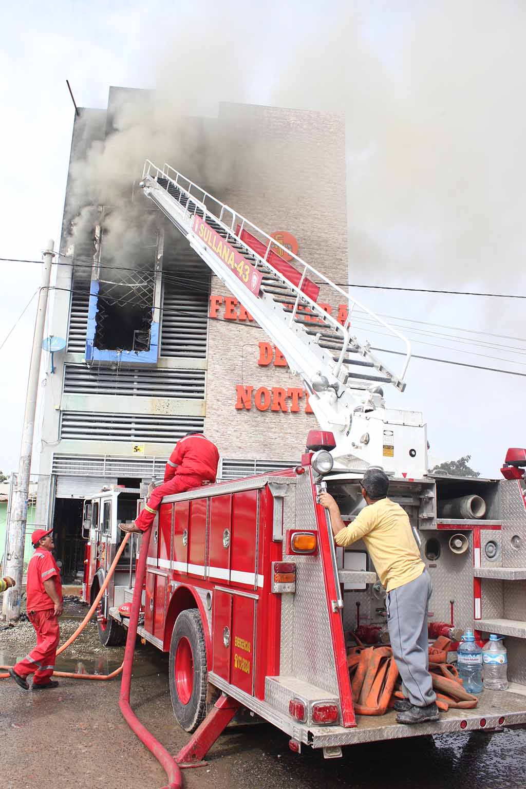 incendio ferreteria e