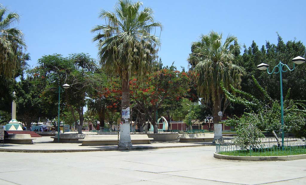 Querecotillo Plaza Armas