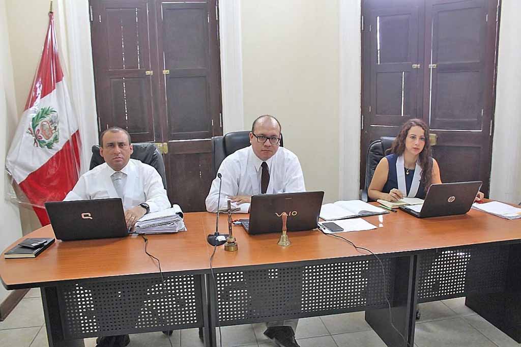 Godofredo Alvarez Flores Erick Sanchez Briceno y Joceline Gutierrez Delmar