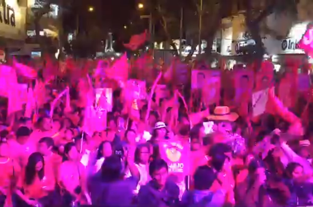 Multitud salió a las calles a acompañar a Santiago Paz López