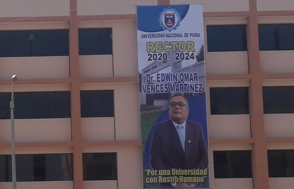 Omar vences compite en propaganda con candidato Montaño