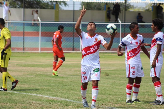 Grau derrotó al Cienciano por 2 goles a 1 jugando de local