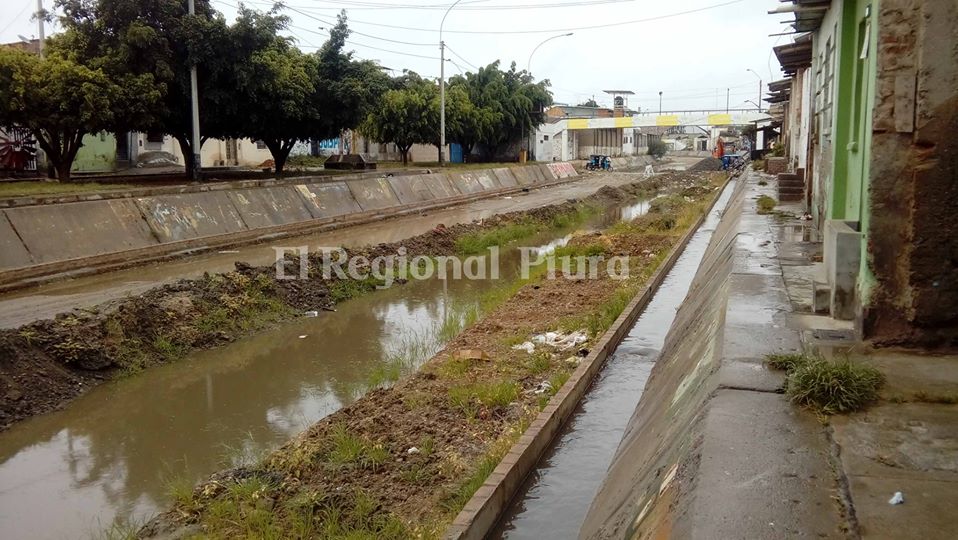 Rehabilitación del Canal Vía de Sullana avanza a paso lento
