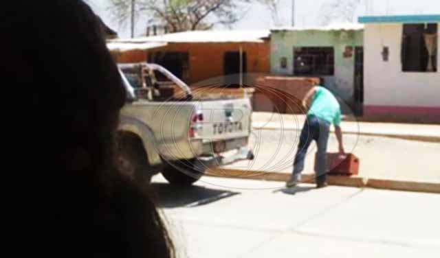 camioneta con cajas cerveza