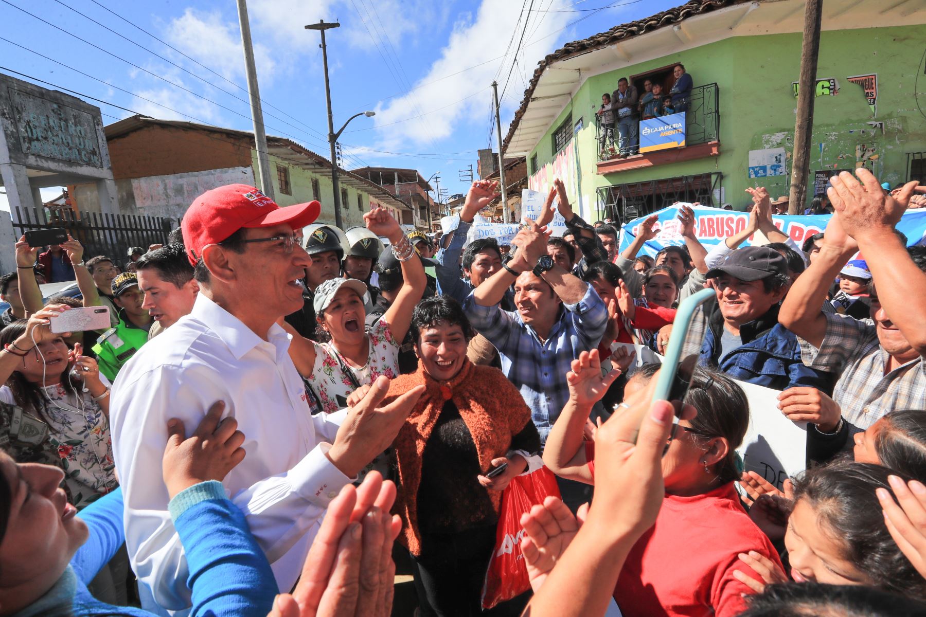 Martin Vizcarra en visita realizada a la ciudad de Piura