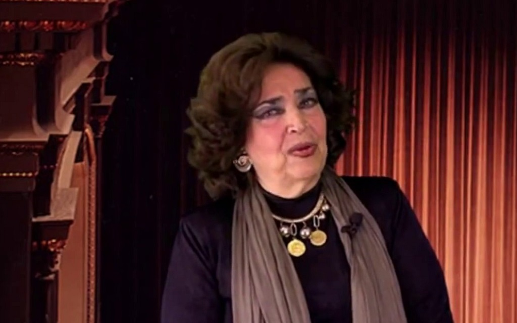 Poetisa Elvira Castro de Quiroz recibe distinción del Ministerio de Cultura