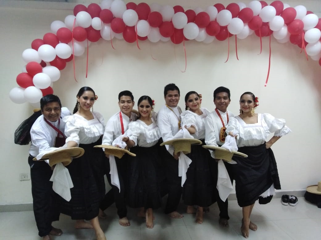 Grupo folclorico Piura 2