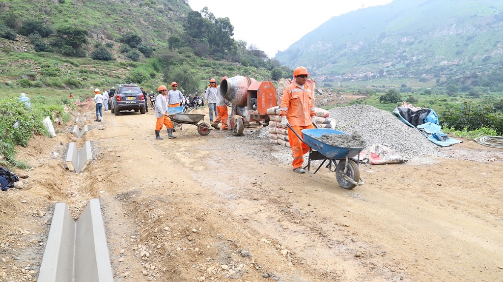 Otorgan 142 millones de soles para reconstrucción de 12 caminos en Ayabaca y Sechura