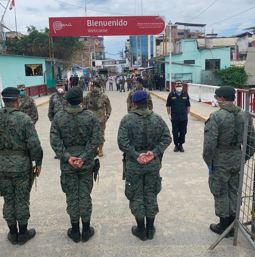 militares peruanos y ecuatorianos
