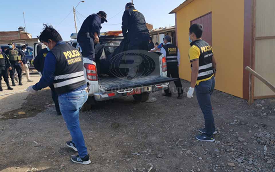 restos de mujer degollada 1