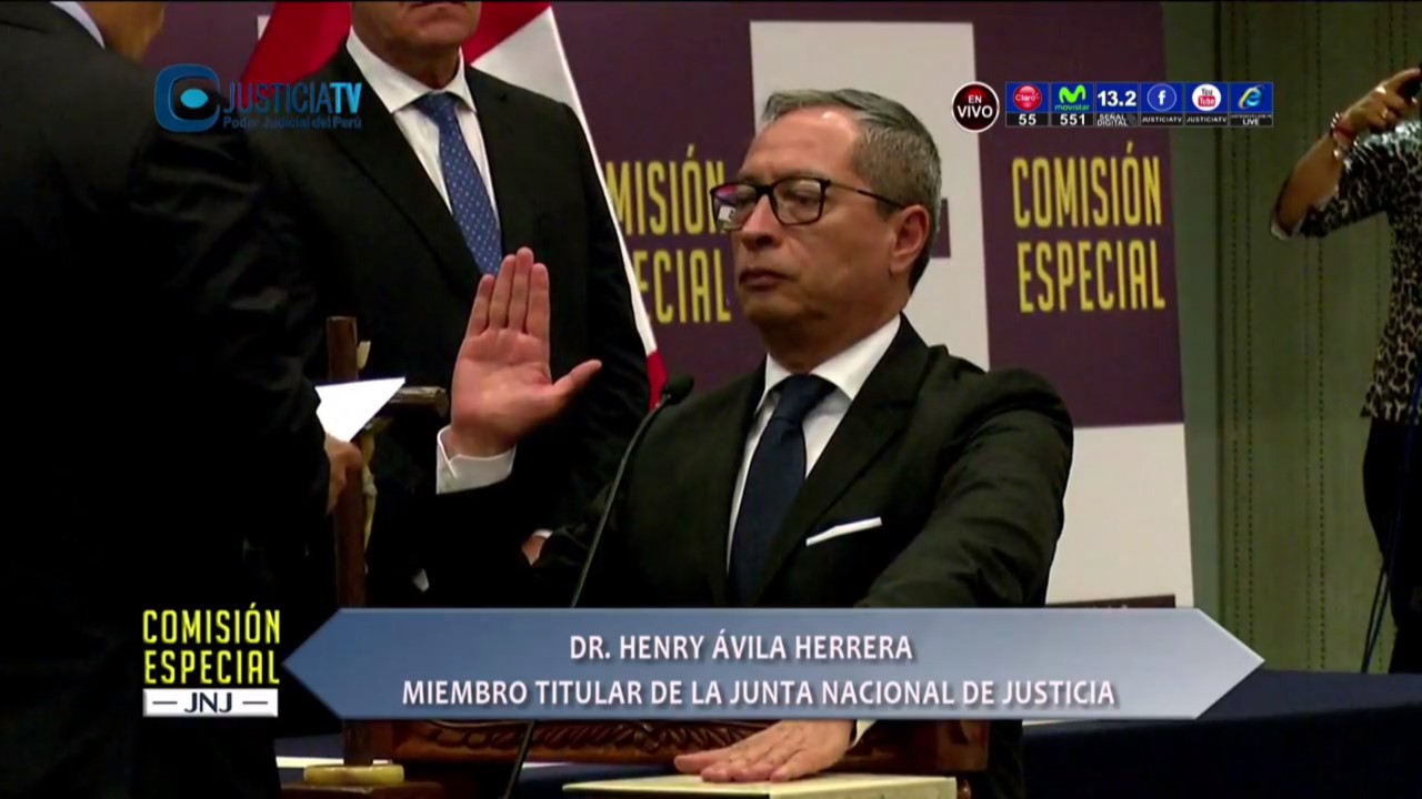 Juramentación de Henry José Ávila Herrera