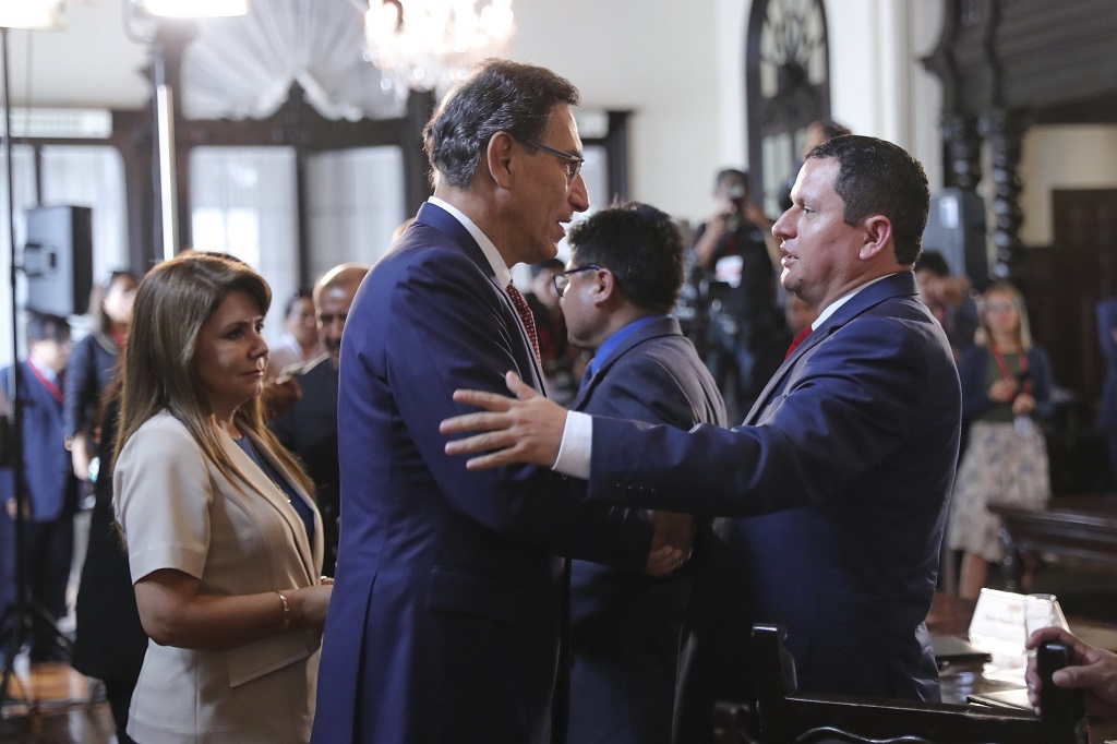 Presidente Vizcarra y Servando Correa