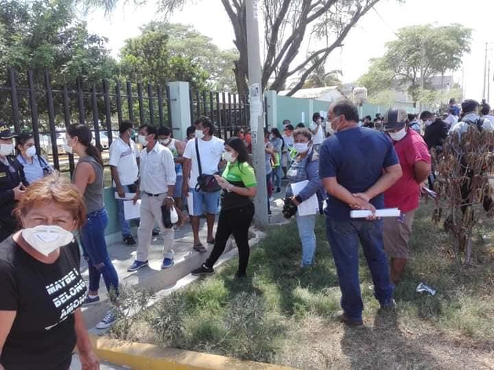 Grupo de personas expuestas al peligro por autorización burocrática