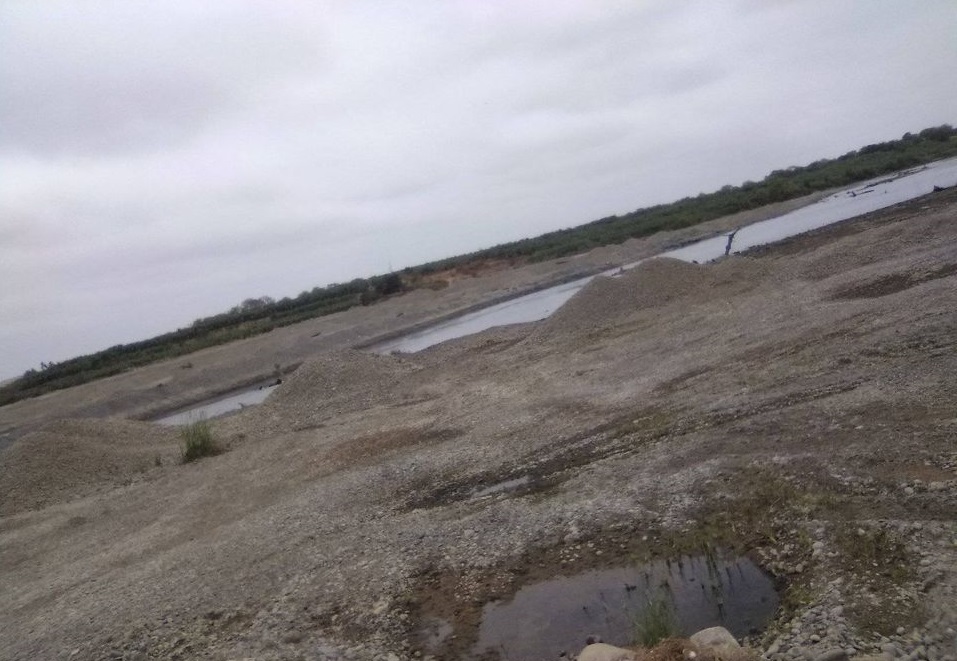 Sullana: población del Alto Chira cuestiona extracción de material del cauce del río