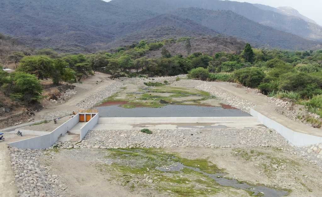 Canal irrigacion Morropon 1