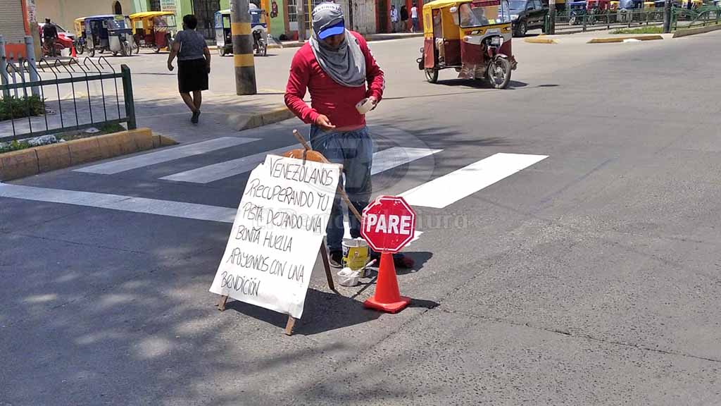 venezolanos pintan calles1