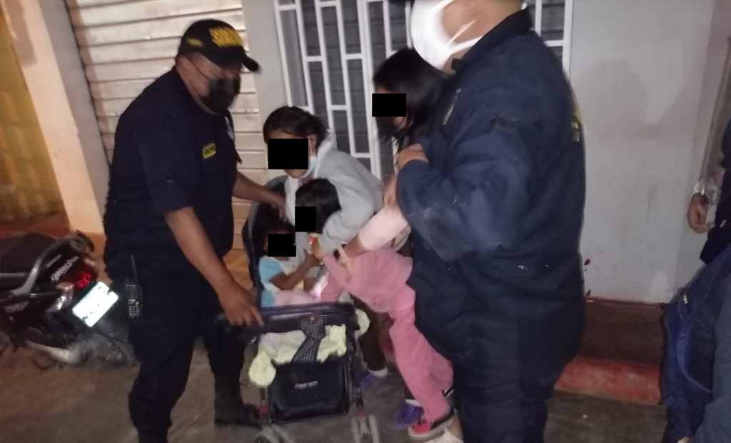 rescatan a menores talara 1