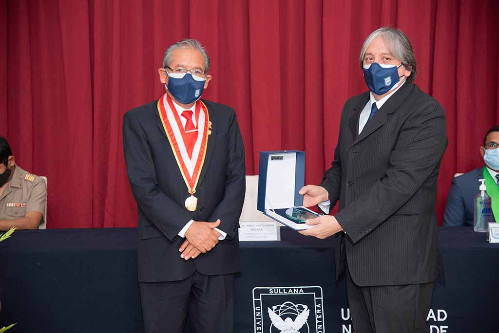 rinden homenaje a sullaneros unf 2