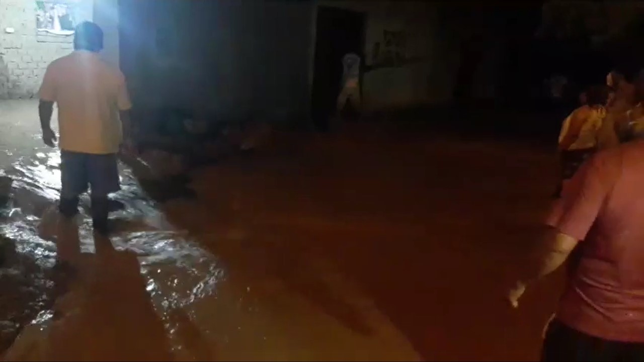 Desborde afectó a viviendas cercanas al Río Chiquito en Chulucanas