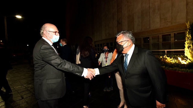 Secretario de Estado español y Gerente General de la BNP