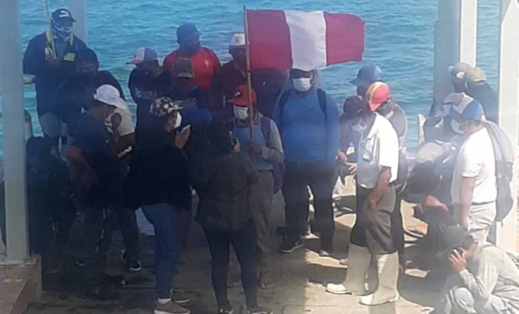 pescadores protestan 1