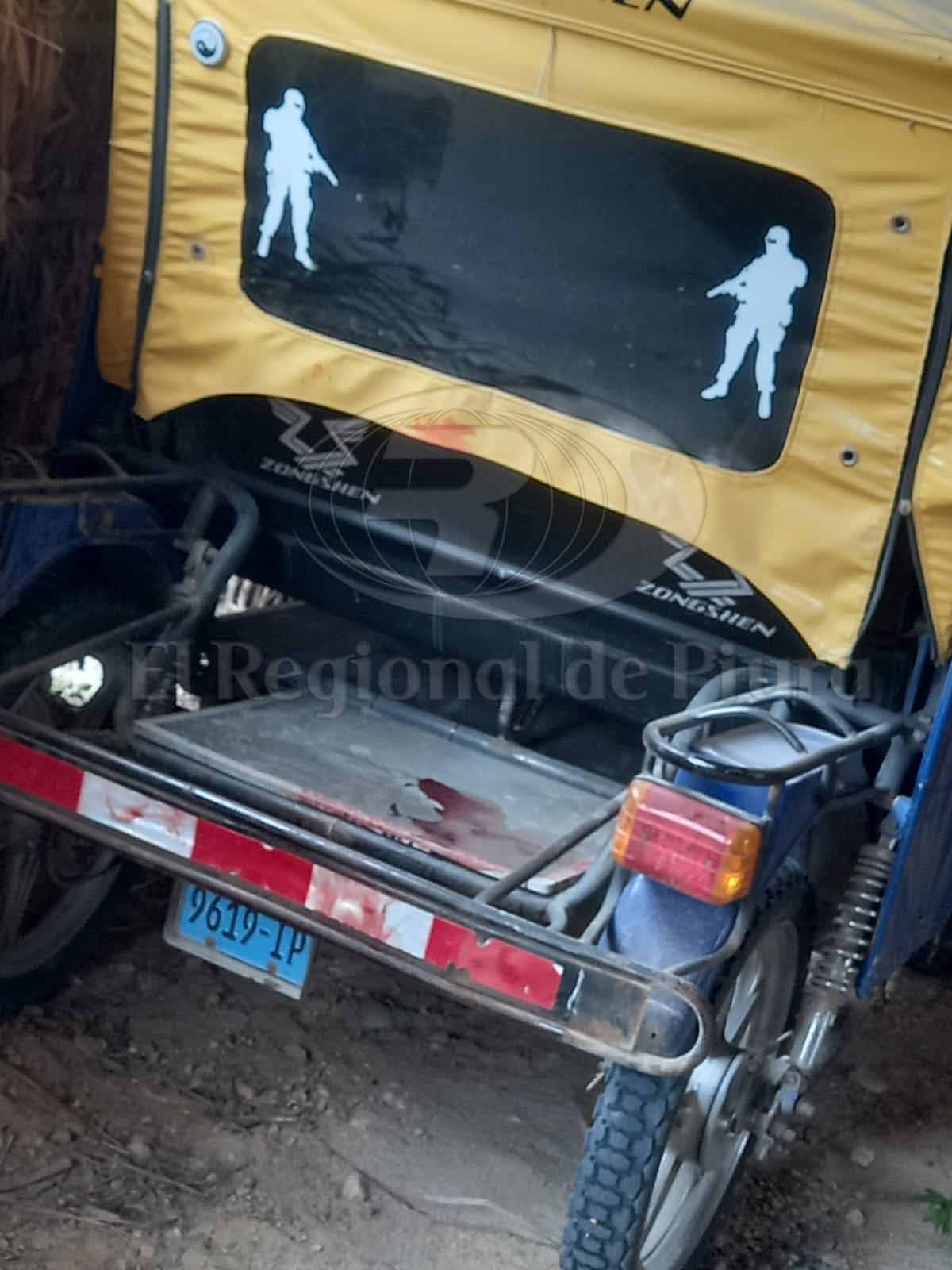 encuentran mototaxi con manchas 1