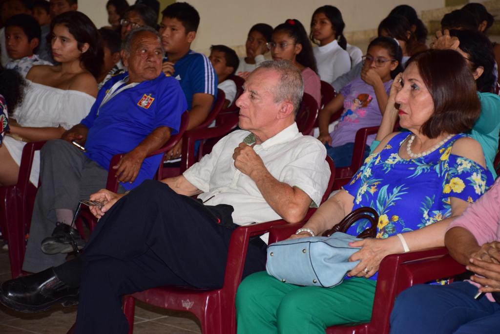 Conferencia deidad Piura 04