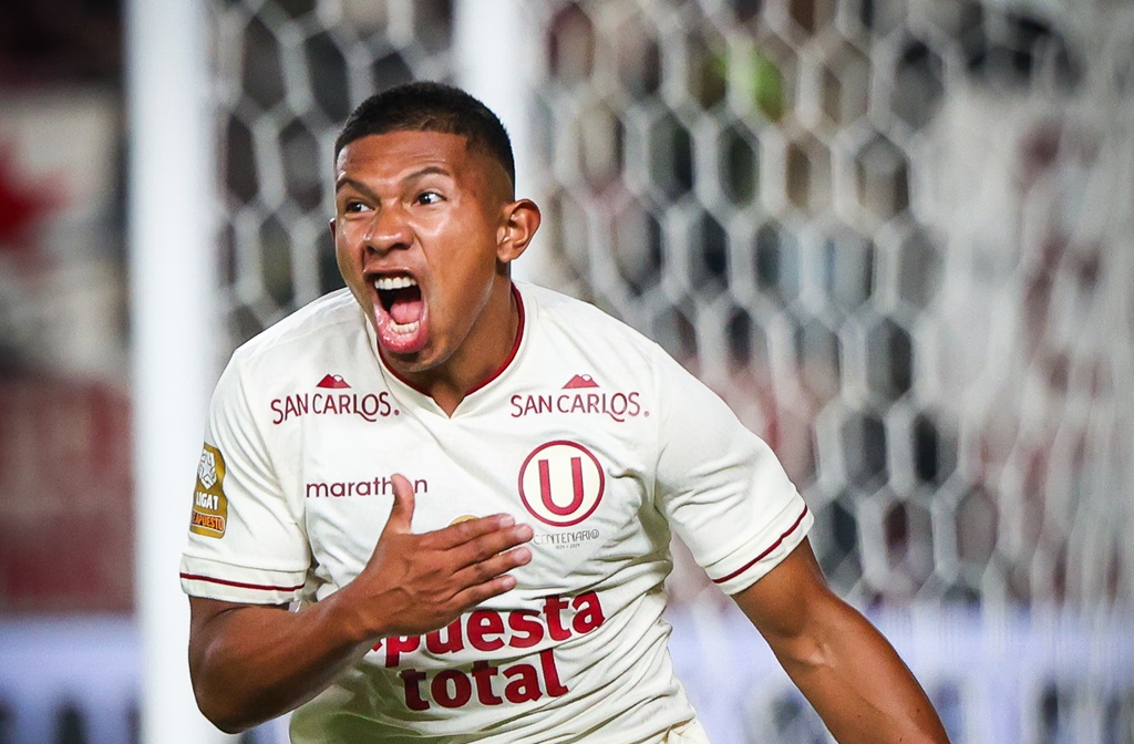 Edison Flores 01