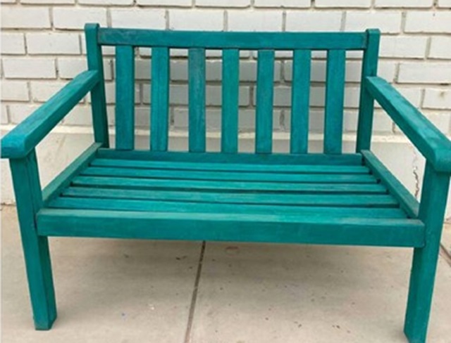 Con madera plástica, se puede dar a decenas de formas para el hogar