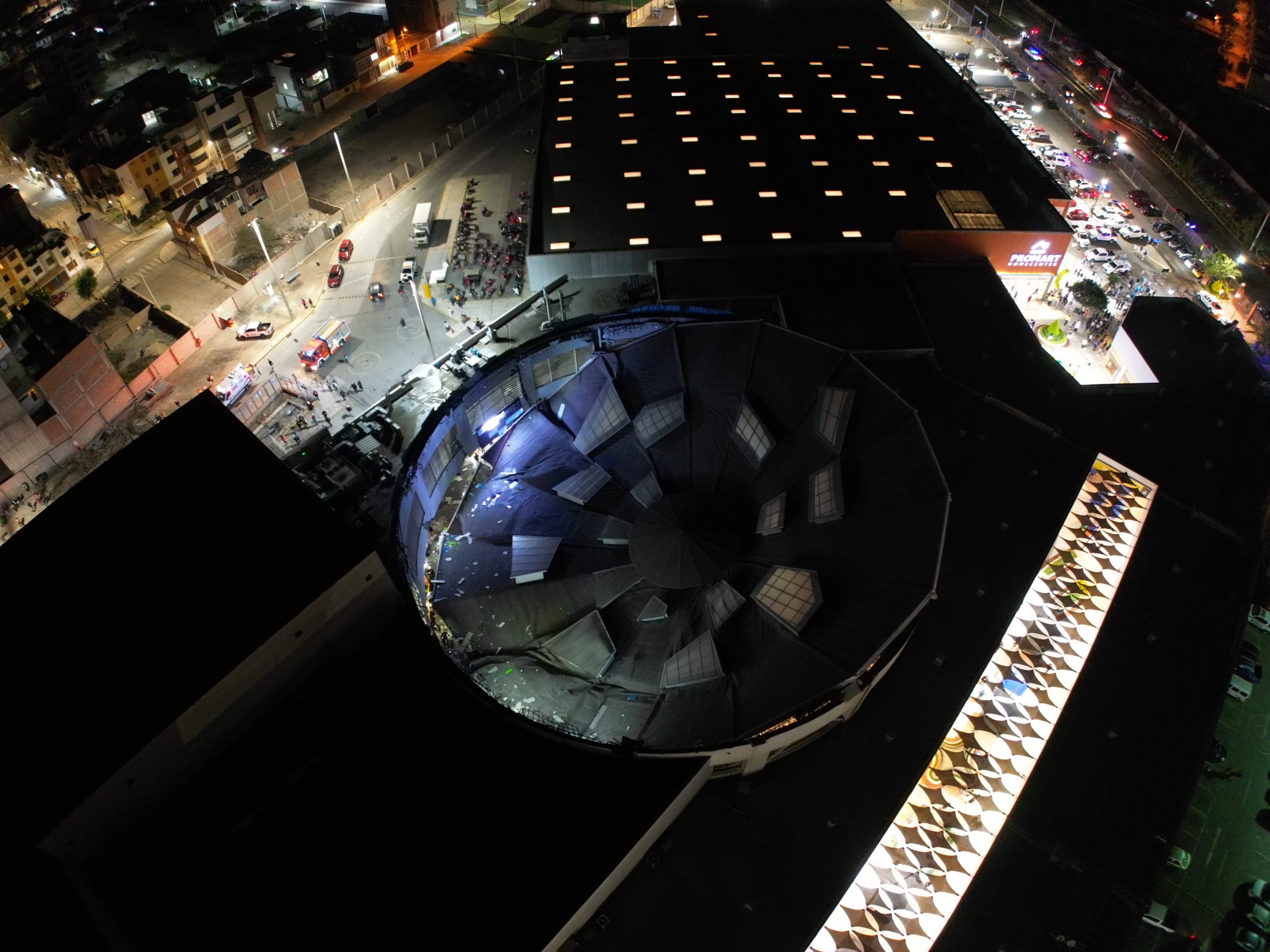 cae techo Real Plaza