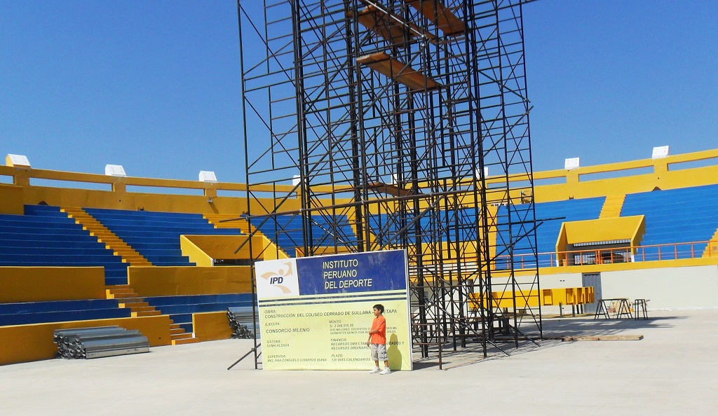 Obra abandonada hace más de 13 años en la ciudad de Sullana
